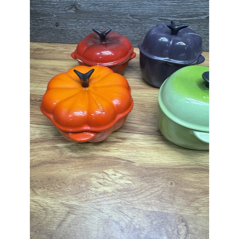 LE CREUSET Mini Cocotte Stoneware~ Set of 4 - Picture 6 of 9